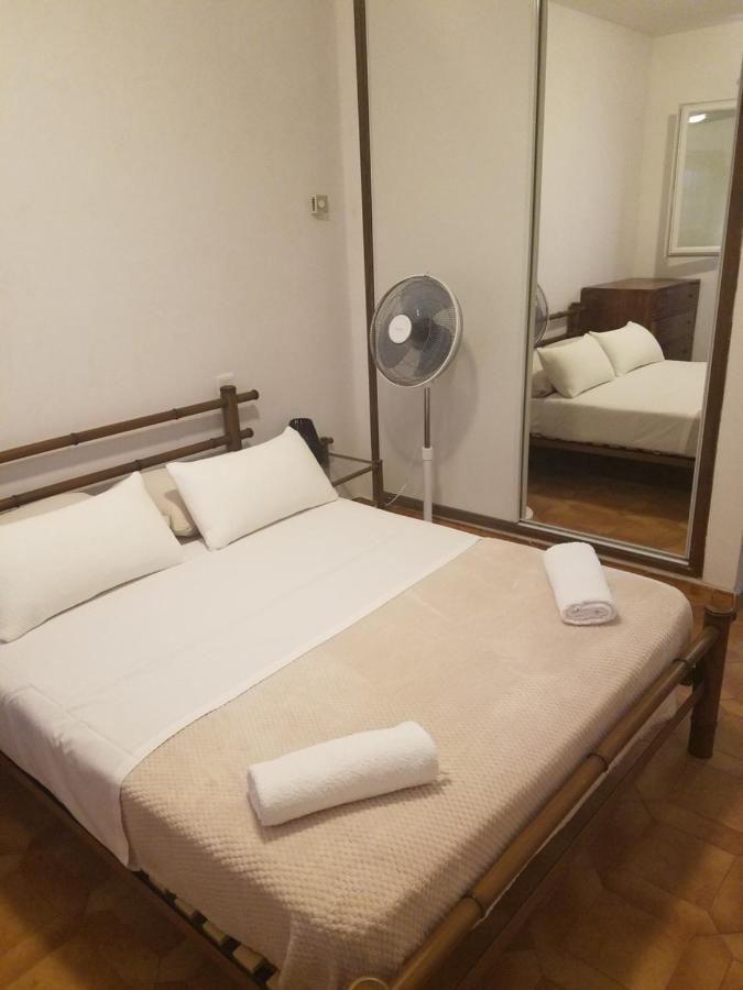 Chambres D Hotes A 20 Pas De La Plage リュクシアナ エクステリア 写真